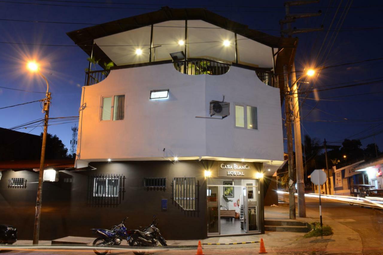 Hostal Casa Blanca Tarapoto Bagian luar foto
